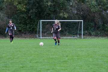 Bild 38 - C-Juniorinnen Halstenbek-Rellingen - St.Pauli : Ergebnis: 0:5